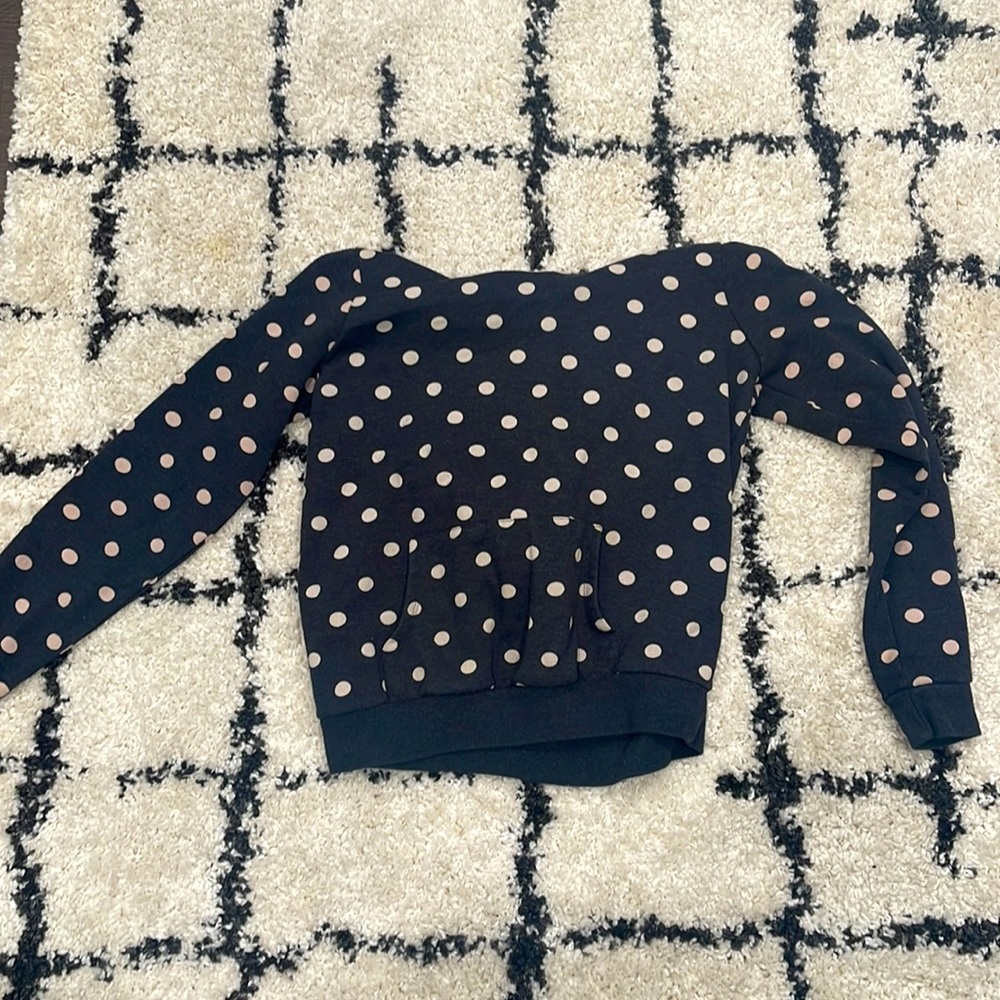 Polka dot pull over